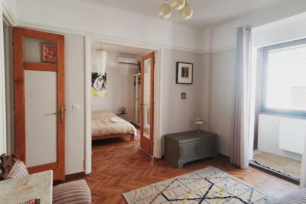 Elegant Apartment Near Rosetti Square 부쿠레슈티 외부 사진